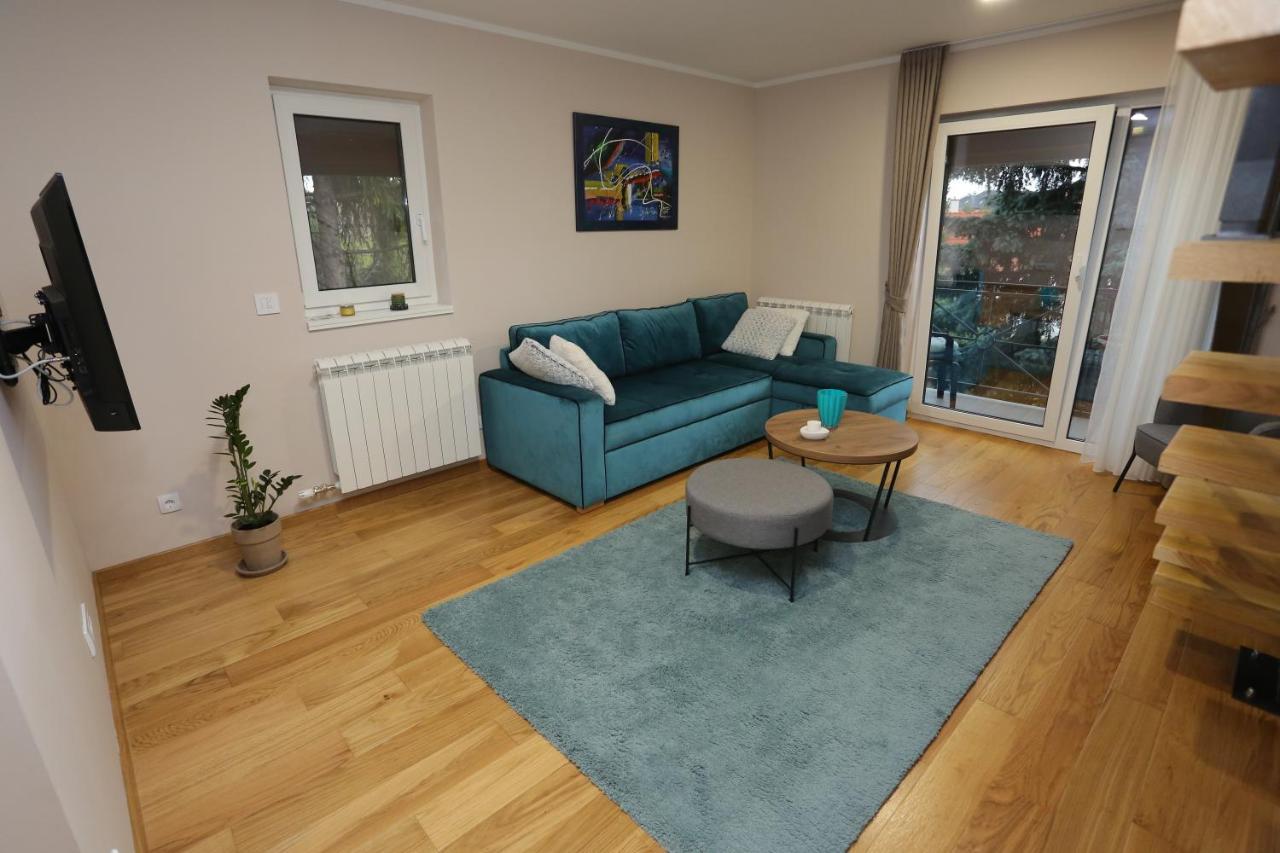 Mipet Apartmani Zlatibor Buitenkant foto