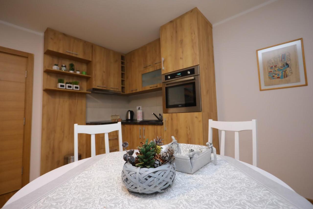 Mipet Apartmani Zlatibor Buitenkant foto