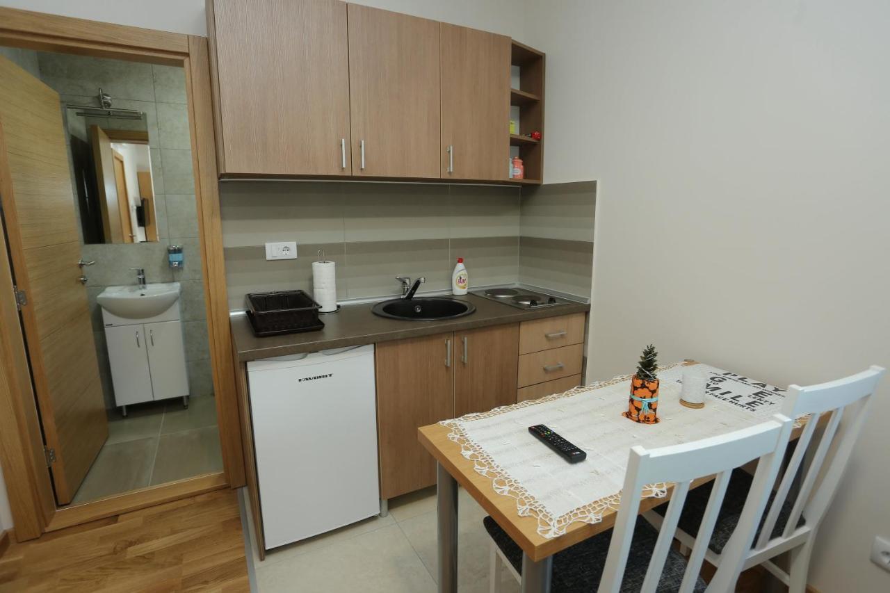Mipet Apartmani Zlatibor Buitenkant foto