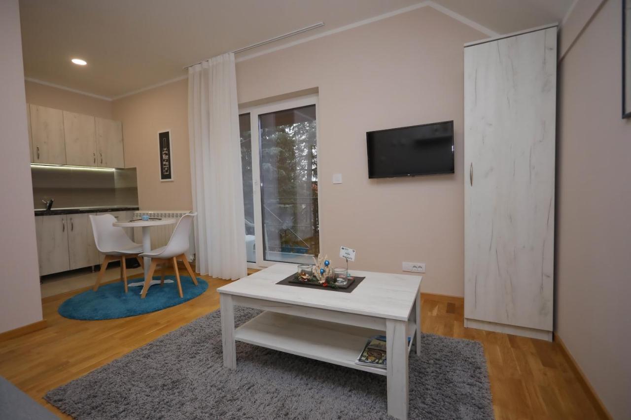 Mipet Apartmani Zlatibor Buitenkant foto