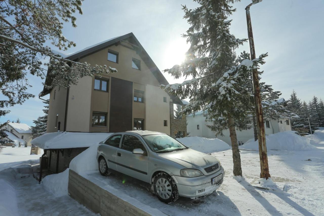 Mipet Apartmani Zlatibor Buitenkant foto