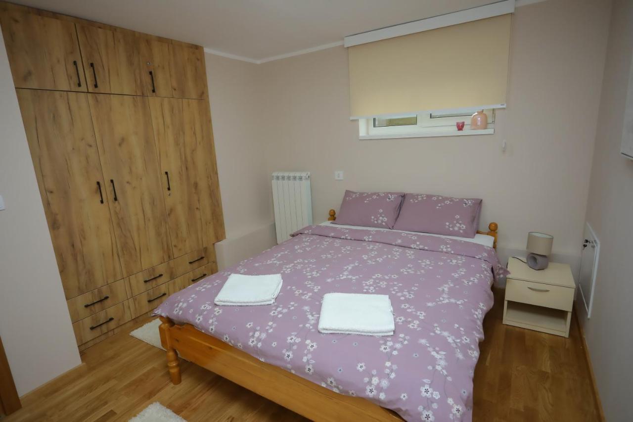 Mipet Apartmani Zlatibor Buitenkant foto