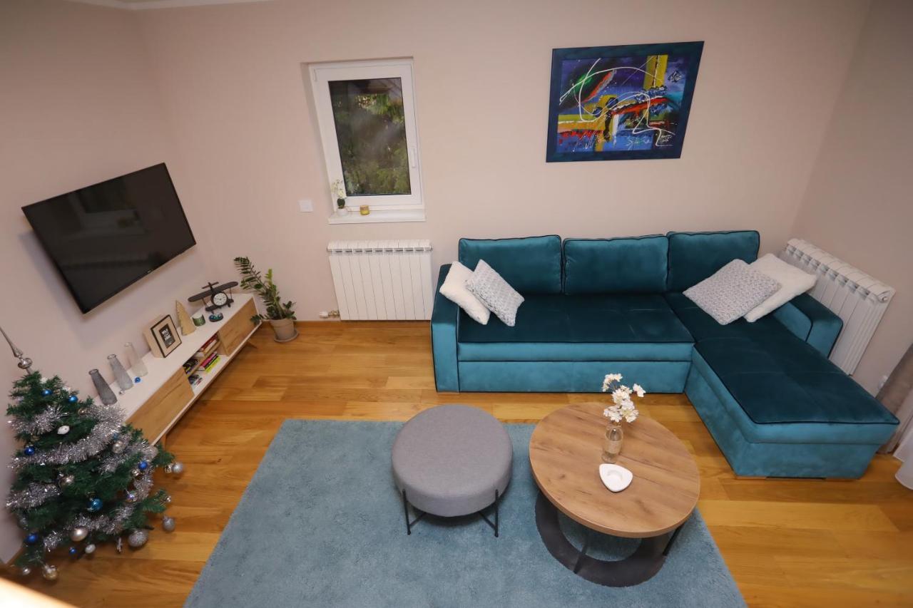 Mipet Apartmani Zlatibor Buitenkant foto