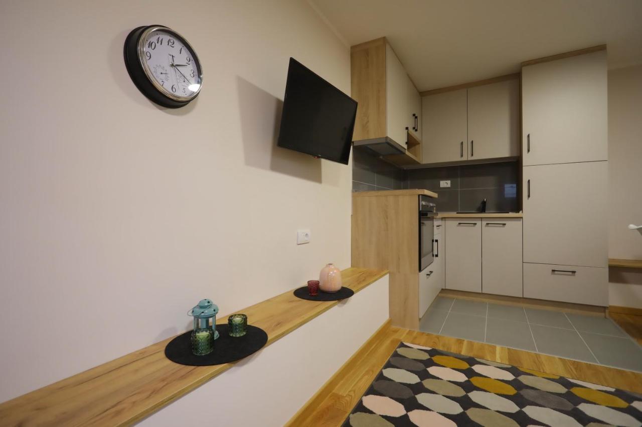 Mipet Apartmani Zlatibor Buitenkant foto