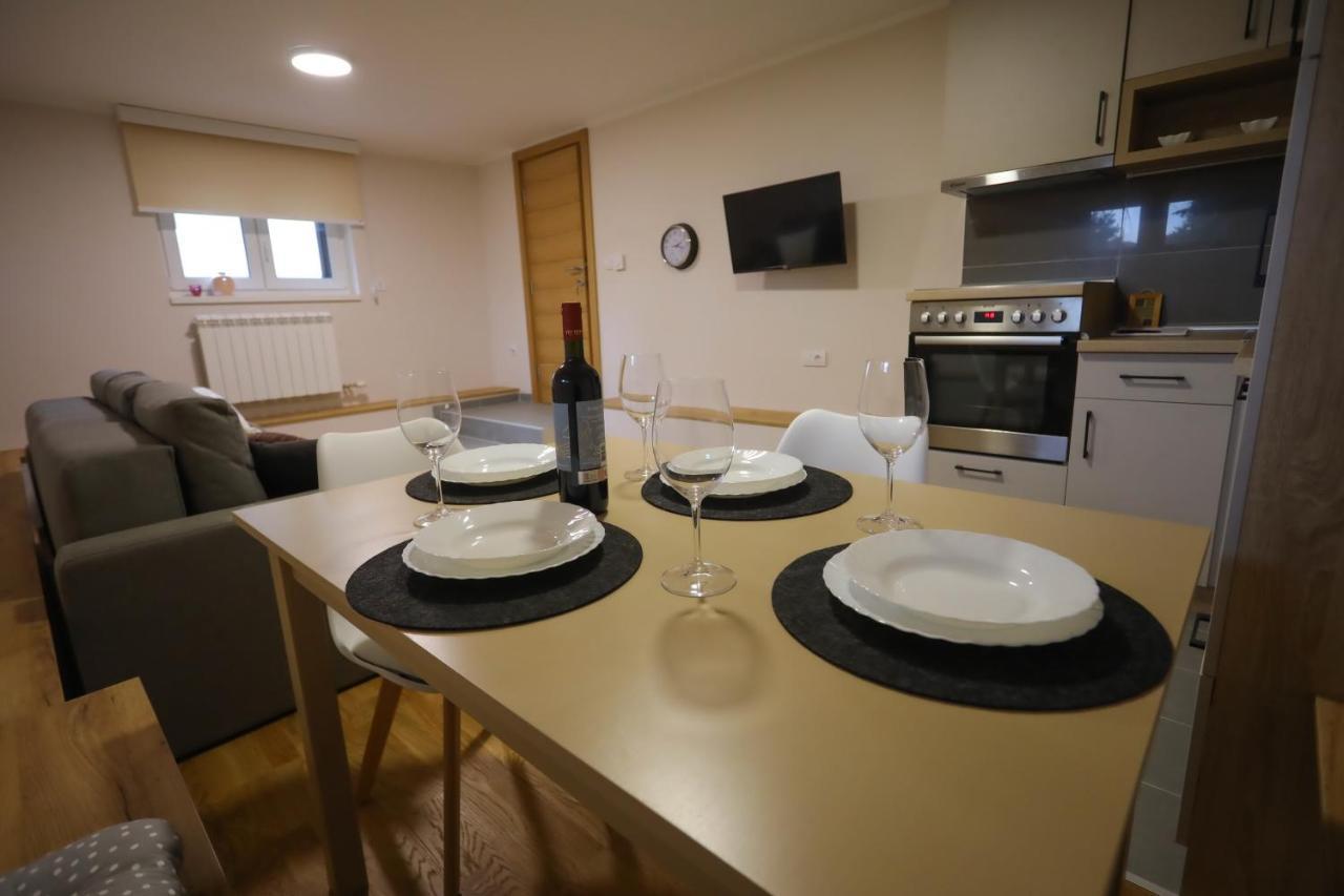 Mipet Apartmani Zlatibor Buitenkant foto